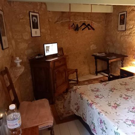 סן-סיפרייה Chambre D Hotes Les Remparts מראה חיצוני תמונה
